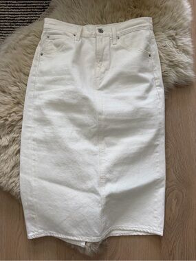Levi’s Premium white denim midi skirt